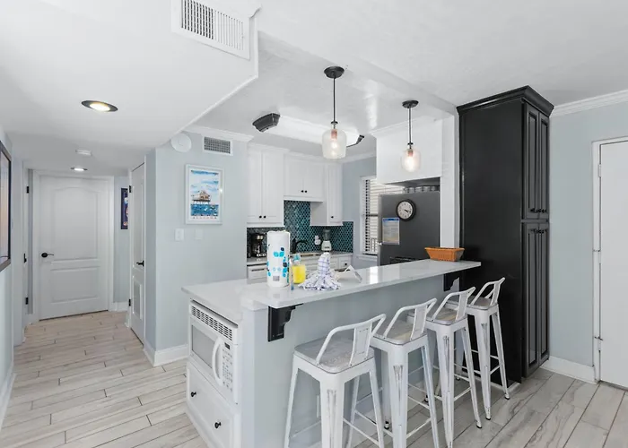 Apartment Gulf House 503